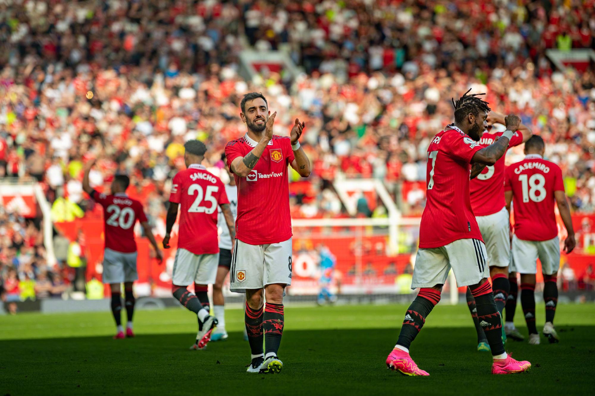 依然为球队 依然为球队