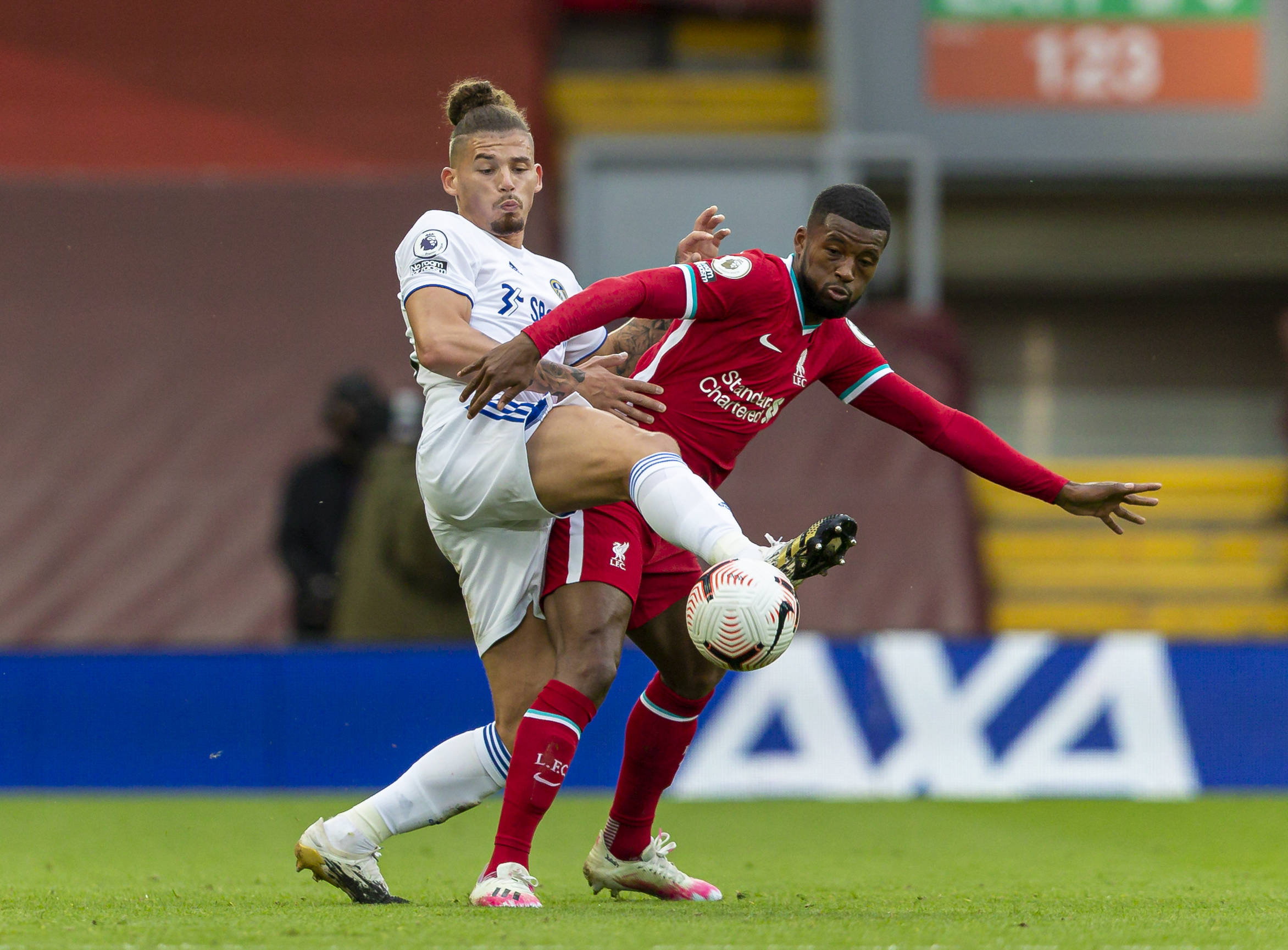 人险胜马刺 人险胜马刺