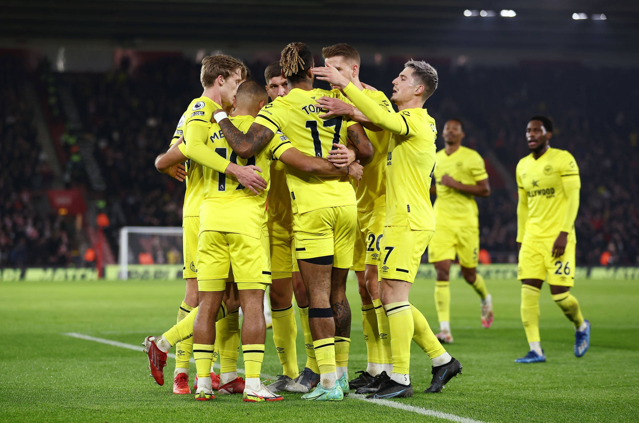 路易斯对过 路易斯对过